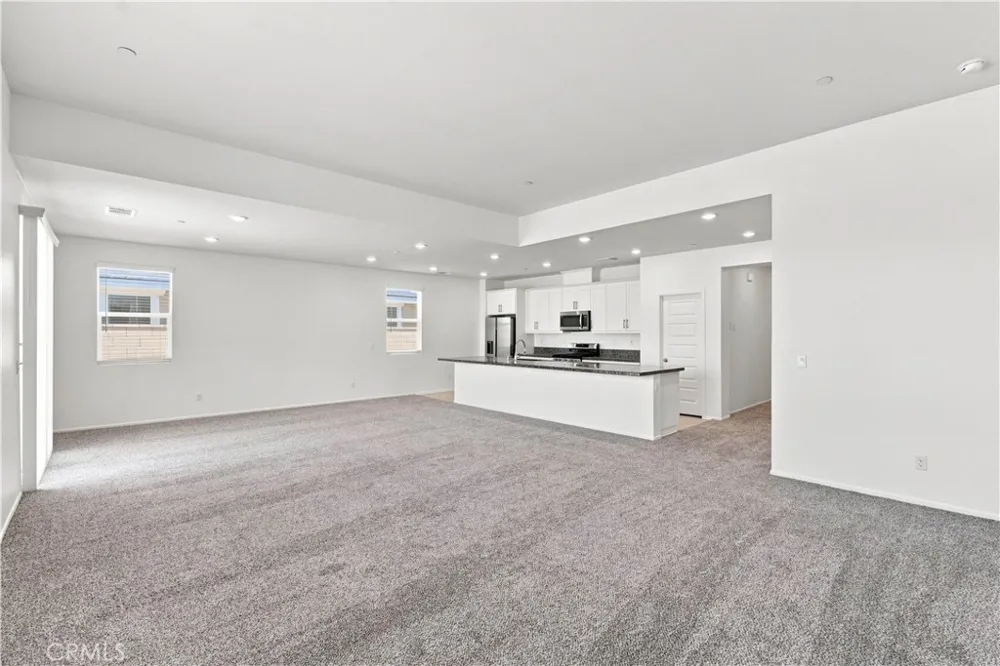 11824 Bobcat Hills Lane Victorville, CA 92392