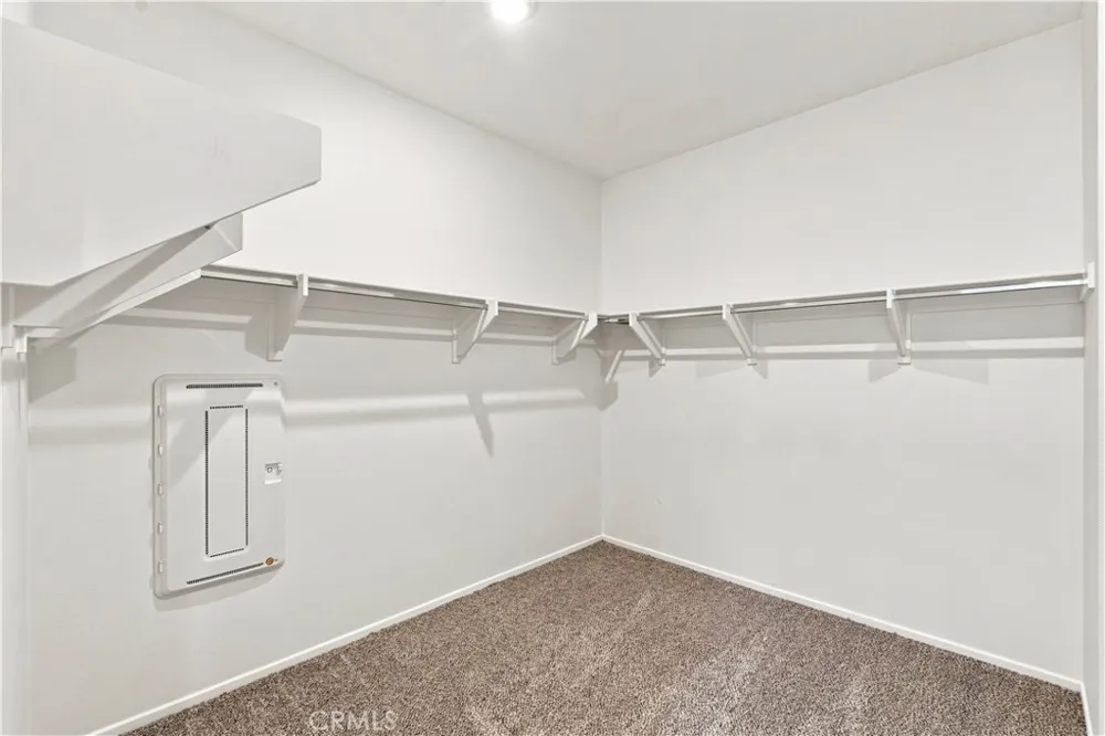 11824 Bobcat Hills Lane Victorville, CA 92392