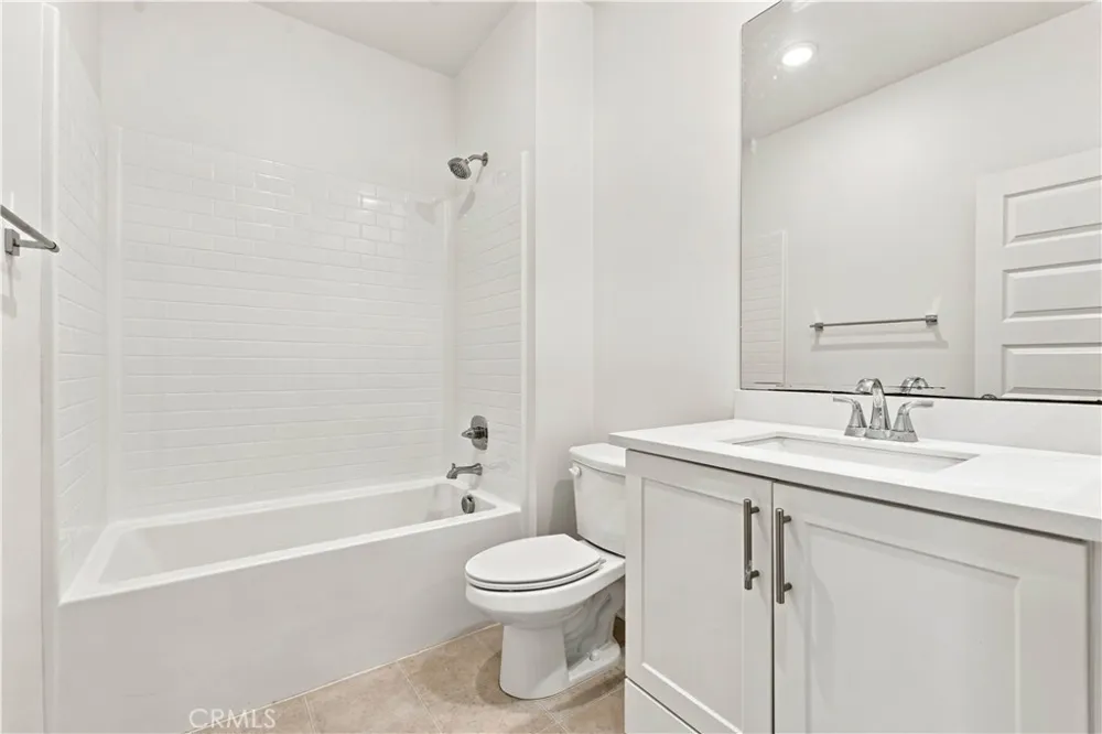 11824 Bobcat Hills Lane Victorville, CA 92392