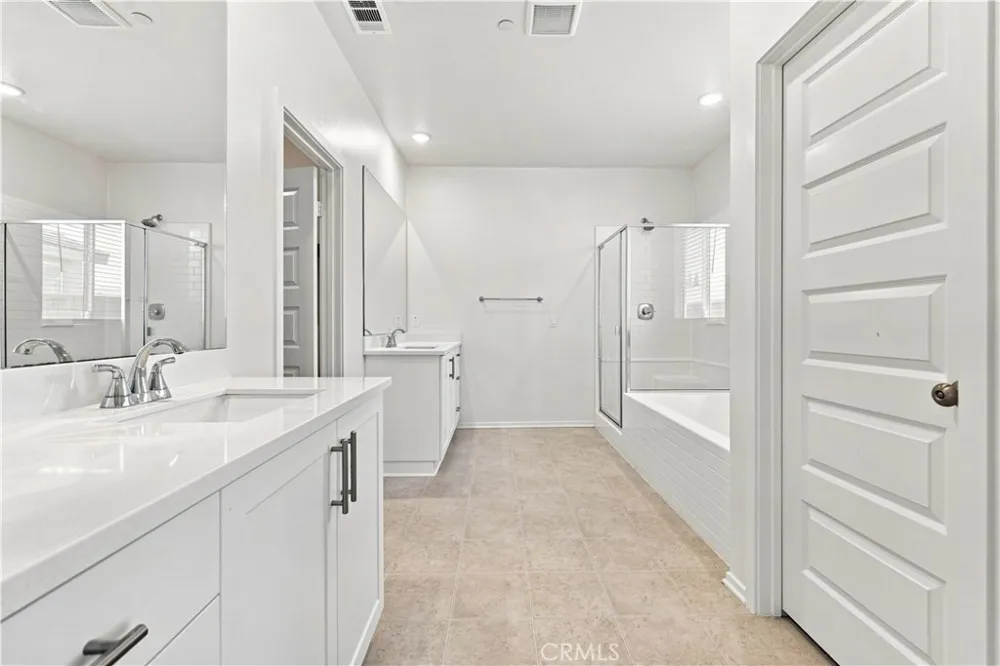 11824 Bobcat Hills Lane Victorville, CA 92392