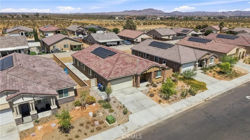 11824 Bobcat Hills Lane Victorville, CA 92392