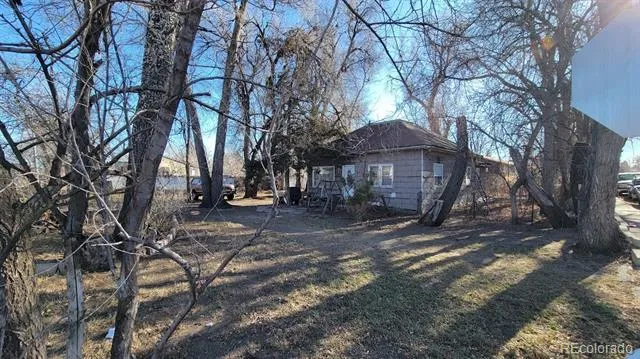 339 17th Avenue Longmont, CO 80501