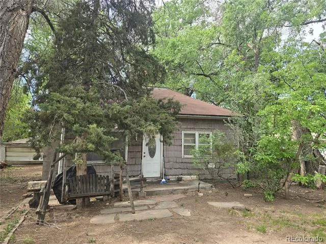 339 17th Avenue Longmont, CO 80501