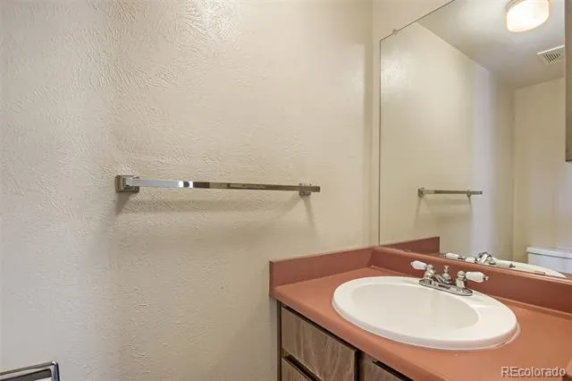 15958 E Radcliff Place #A Aurora, CO 80015