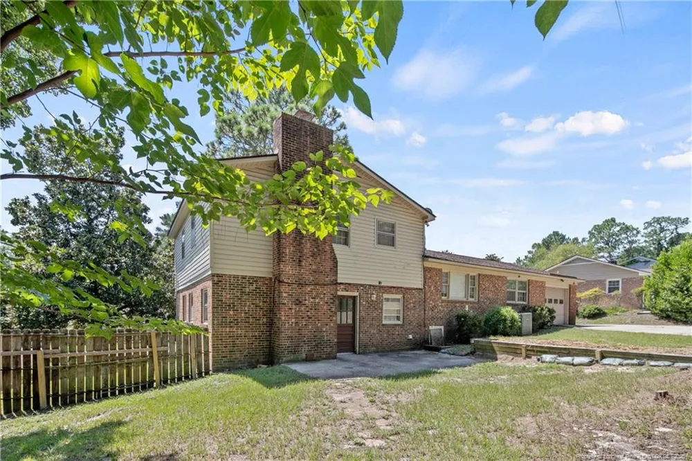 2600 Colgate Drive Fayetteville, NC 28304