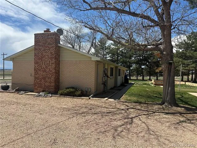 1685 E 160th Avenue Broomfield, CO 80023