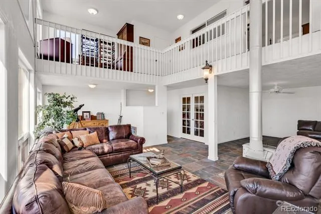 425 Edie Lane Westcliffe, CO 81252