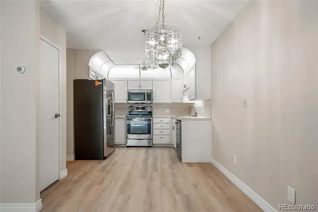 3082 S Wheeling Way #205 Aurora, CO 80014