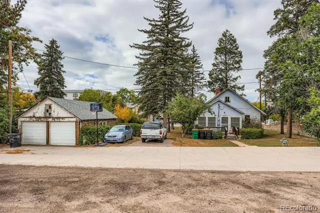 422 Perry Street Castle Rock, CO 80104