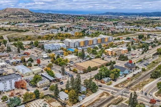 422 Perry Street Castle Rock, CO 80104