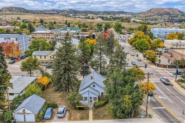 422 Perry Street Castle Rock, CO 80104