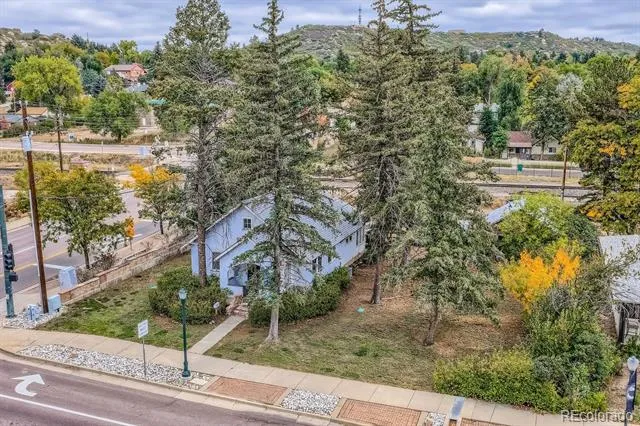 422 Perry Street Castle Rock, CO 80104