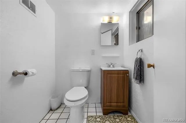 7752 Saulsbury Street Arvada, CO 80003