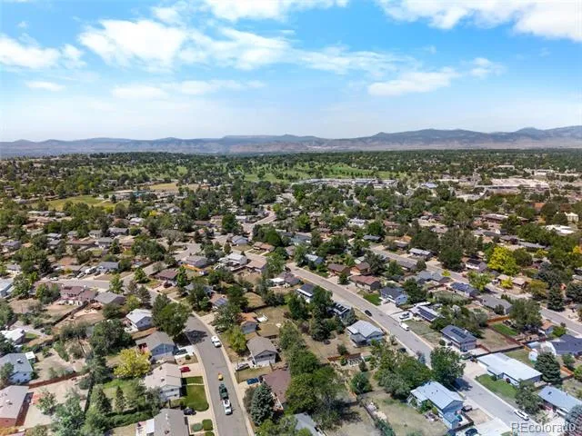 7752 Saulsbury Street Arvada, CO 80003