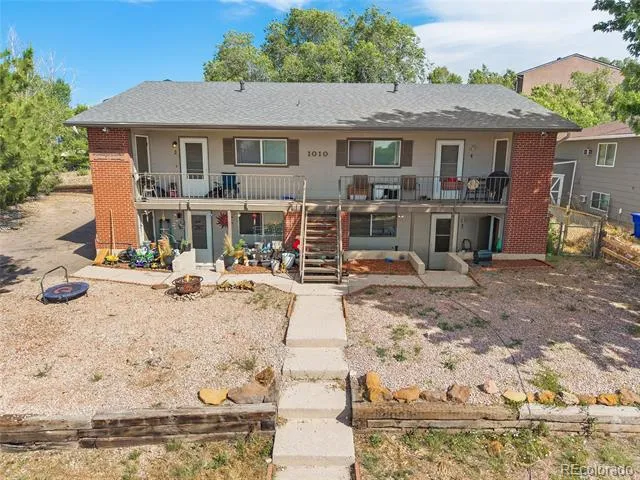 915 Hathaway Drive Colorado Springs, CO 80915