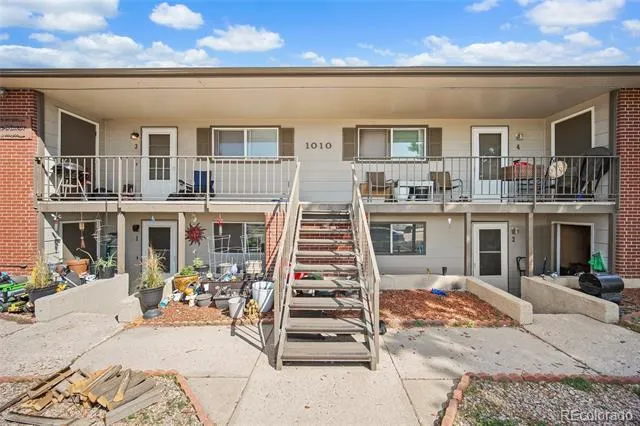 915 Hathaway Drive Colorado Springs, CO 80915