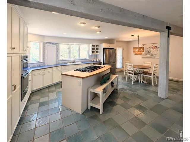 495 S Cedar Brook Road Boulder, CO 80304