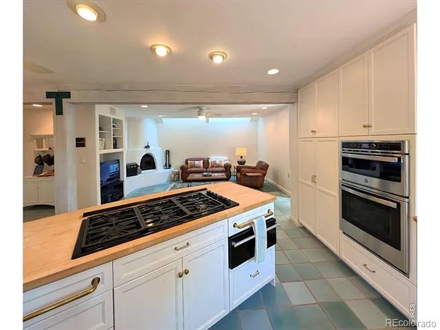 495 S Cedar Brook Road Boulder, CO 80304