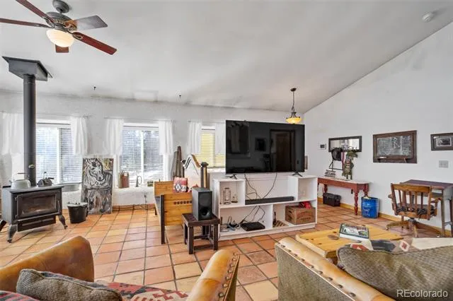 201 Terry Lane Guffey, CO 80820