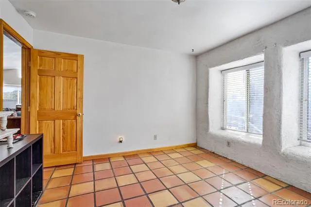 201 Terry Lane Guffey, CO 80820