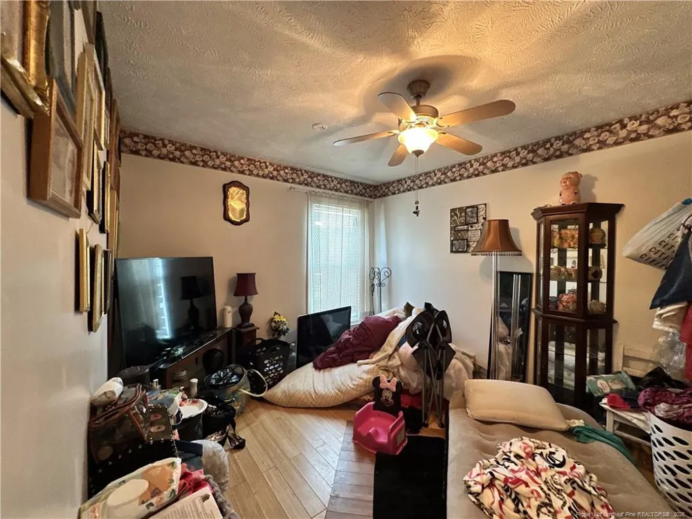 1147 Hallberry Drive Fayetteville, NC 28314