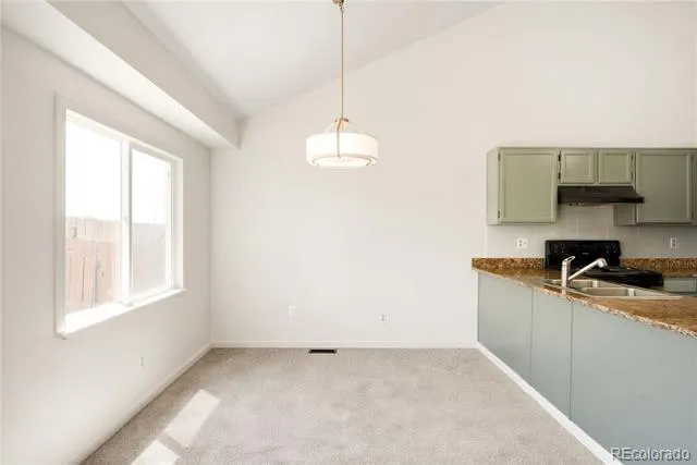3120 S Halifax Street Aurora, CO 80013