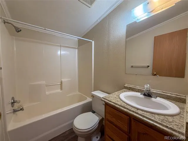 337 Vine Street Burlington, CO 80807