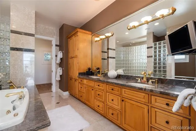 5495 Eldridge Street Arvada, CO 80002