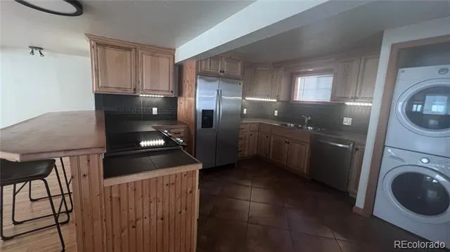 697 27 1/2 COURT Grand Junction, CO 81506