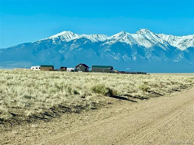27028 Garo Park Drive Blanca, CO 81123