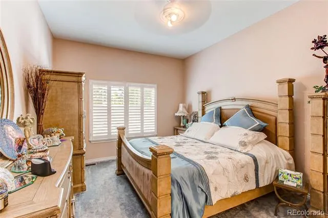 6084 W Utah Lane Denver, CO 80232