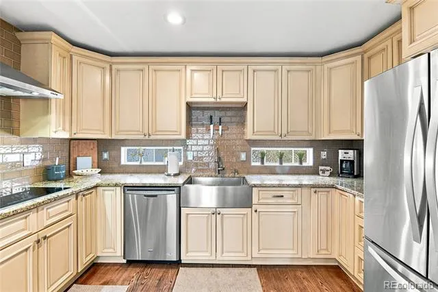 4702 Nelson Drive Broomfield, CO 80023