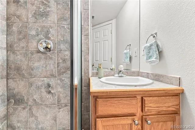 4702 Nelson Drive Broomfield, CO 80023
