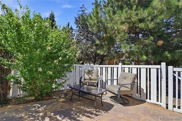 4702 Nelson Drive Broomfield, CO 80023