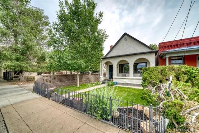 226 E 2nd Street Salida, CO 81201