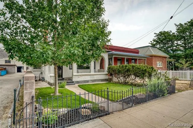 226 E 2nd Street Salida, CO 81201