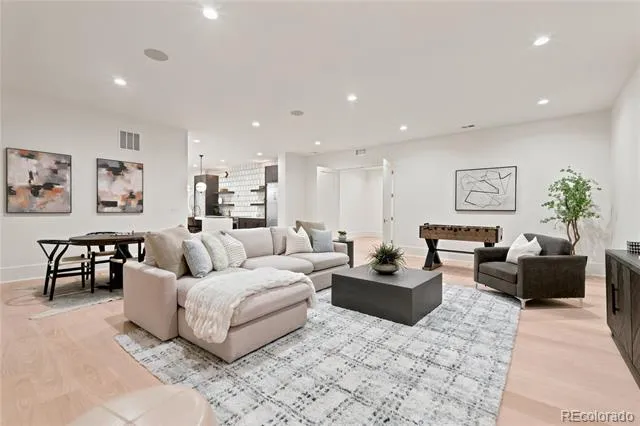 5801 E 3rd Avenue Denver, CO 80220