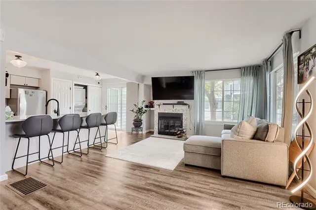 4094 S Carson Street #C Aurora, CO 80014