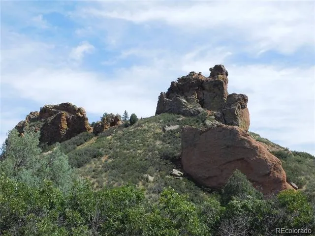 5967 Country Club Drive Larkspur, CO 80118