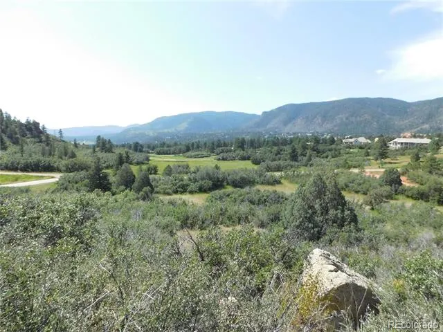 5967 Country Club Drive Larkspur, CO 80118
