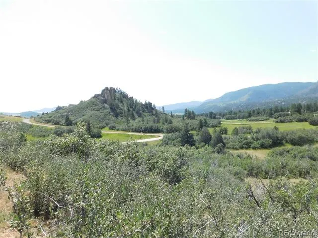 5967 Country Club Drive Larkspur, CO 80118