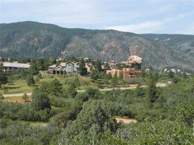 5967 Country Club Drive Larkspur, CO 80118