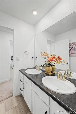 24781 E Tennessee Avenue Aurora, CO 80018