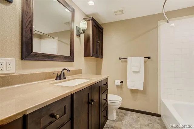 1011 W South Avenue Woodland Park, CO 80863