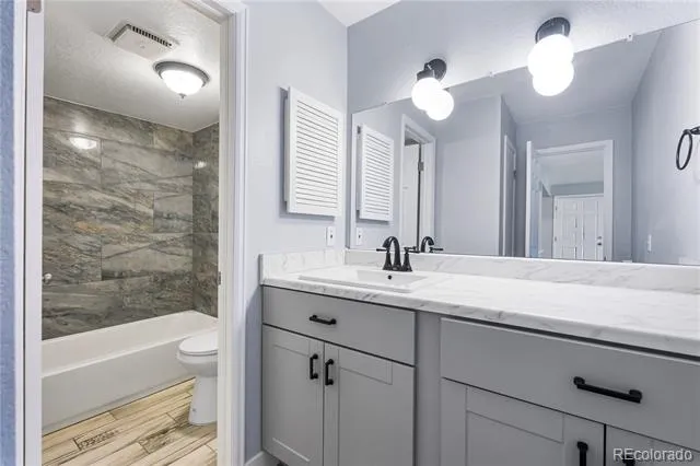 14602 E 2nd Avenue #204C Aurora, CO 80011