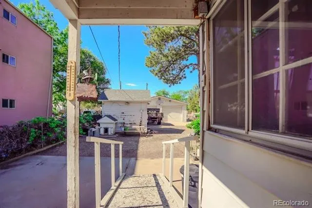 119 Idaho Avenue Pueblo, CO 81004