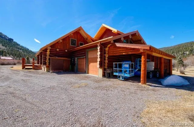 33 Cottonwood Drive Antonito, CO 81120