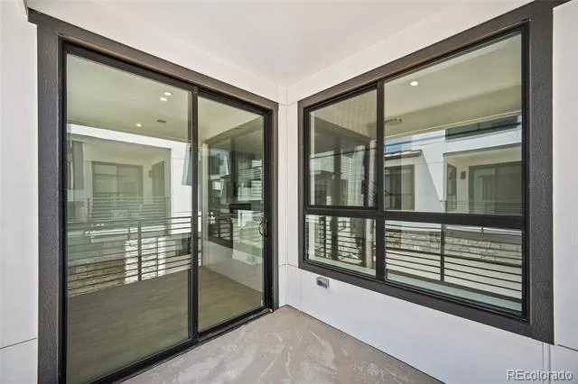2062 S Holly Street #2 Denver, CO 80222