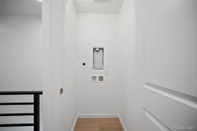 2062 S Holly Street #2 Denver, CO 80222