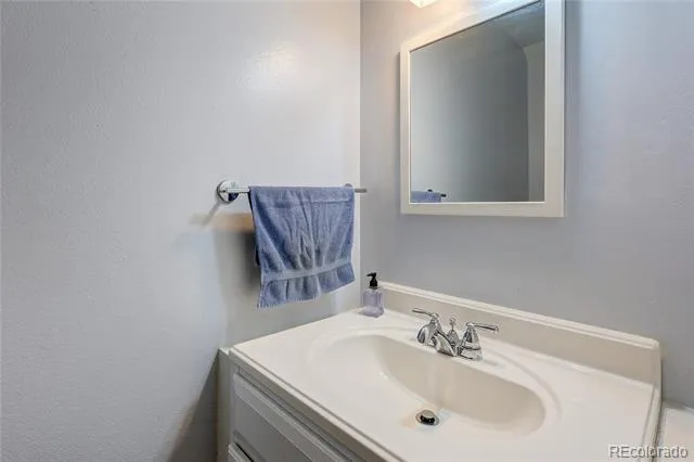 3935 S Boston Denver, CO 80237